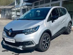 Grau Gebraucht 2019 Renault Captur Intens SUV | 12.990 € (Fairer Preis)