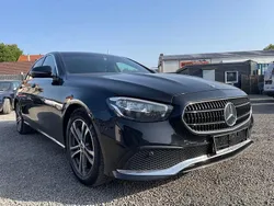 Schwarz/baltic black Gebraucht 2022 Mercedes E220 Limousine | 22.900 € (Fairer Preis)