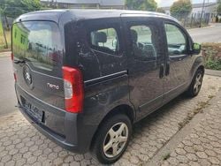 Schwarz Gebraucht 2010 Citroën Nemo Van / Kleinbus | 2.985 € (Fairer Preis)
