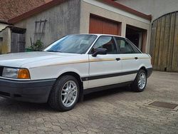 Weiß Gebraucht 1989 Audi 80 Limousine | 3.500 €