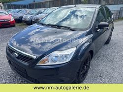 Royalgrau met. Gebraucht 2008 Ford Focus Ambiente Limousine | 2.790 € (Fairer Preis)