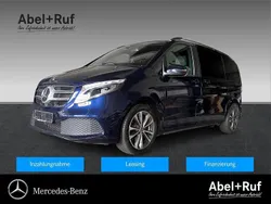 Cavansitblau (metallic) Gebraucht 2021 Mercedes V300 Edition Van / Kleinbus | 43.699 € (Guter Preis)