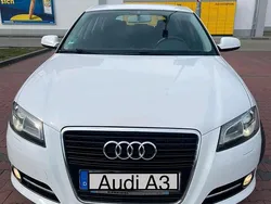 Weiß Gebraucht 2012 Audi A3 Sportback Limousine | 6.500 € (Fairer Preis)