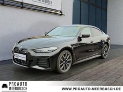 Black sapphire Gebraucht 2023 BMW i4 M Sport Limousine | 43.990 € (Guter Preis)
