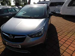 Kontrast grau/quarz silber Gebraucht 2020 Opel Crossland X Ultimate SUV | 15.090 € (Etwas zu teuer)