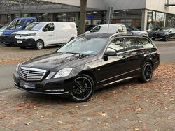 Schwarz Gebraucht 2013 Mercedes E200 Kombi | 9.599 € (Guter Preis)