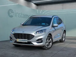 Silber Gebraucht 2022 Ford Kuga ST-Line SUV | 25.649 € (Fairer Preis)