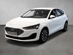 Weiss Gebraucht 2024 Ford Focus Titanium X Limousine | 21.990 € (Guter Preis)