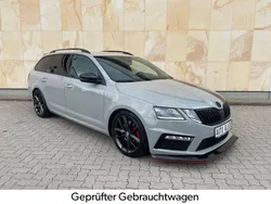 Grau Gebraucht 2018 Skoda Octavia RS Kombi | 19.890 € (Etwas zu teuer)