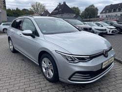 Silber Gebraucht 2021 VW Golf VIII Kombi | 12.999 € (Guter Preis)