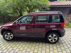 Rot Gebraucht 2010 Skoda Yeti Active SUV | 5.700 € (Fairer Preis)