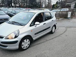 Silber Gebraucht 2002 Honda Jazz LS Kleinwagen | 1.599 € (Superpreis)