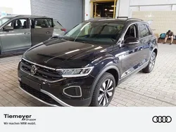 Deep black perleffekt Gebraucht 2024 VW T-Roc Move SUV | 26.840 € (Guter Preis)