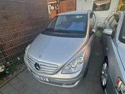 Silber Gebraucht 2006 Mercedes B200 Van / Kleinbus | 5.500 € (Fairer Preis)