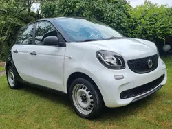 Weiß Gebraucht 2017 Smart ForFour Kleinwagen | 7.699 € (Guter Preis)