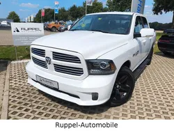Weiß Gebraucht 2015 Dodge Ram Abholung | 29.990 € (Guter Preis)