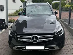 Grau Gebraucht 2021 Mercedes GLC300e SUV | 36.000 € (Guter Preis)