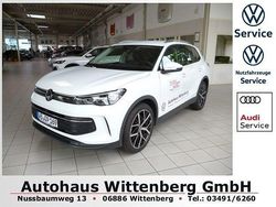 Weiß Gebraucht 2024 VW Tiguan Life SUV | 41.989 €