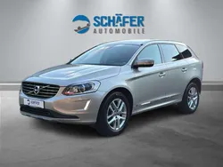 Luminous sand Gebraucht 2017 Volvo XC60 Summum SUV | 16.950 € (Superpreis)
