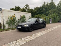 Schwarz Gebraucht 2007 BMW 320 Limousine | 5.800 € (Teuer)