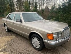 Beige Gebraucht 1986 Mercedes 500 Limousine | 10.990 €
