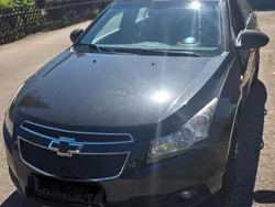 Schwarz Gebraucht 2012 Chevrolet Cruze Limousine | 3.950 € (Fairer Preis)