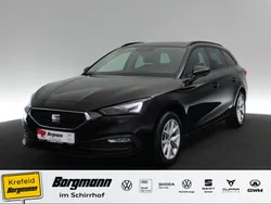 Mitternachtsschwarz (metallic) Gebraucht 2021 Seat Leon Style Kombi | 21.991 € (Fairer Preis)
