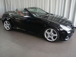 Schwarz Gebraucht 2007 Mercedes SLK350 Cabrio | 15.999 €