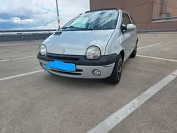 Grün Gebraucht 2002 Renault Twingo Expression Kleinwagen | 650 € (Guter Preis)