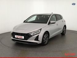 Grau Neu 2025 Hyundai i20 Limousine | 20.890 € (Etwas zu teuer)