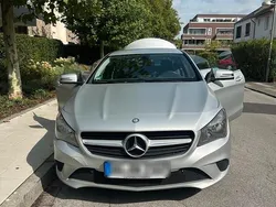 Silber Gebraucht 2013 Mercedes CLA220 Limousine | 14.500 € (Teuer)