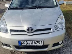 Silber Gebraucht 2007 Toyota Verso Van / Kleinbus | 4.500 € (Etwas zu teuer)