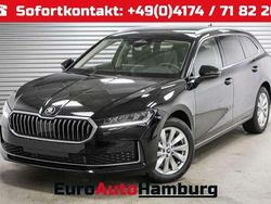 Ebony black metallic (1z) Neu 2025 Skoda Superb Selection Kombi | 43.490 € (Superpreis)