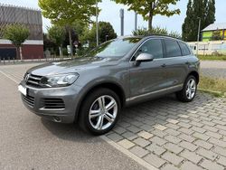 Grau Gebraucht 2012 VW Touareg R-line SUV | 14.500 € (Guter Preis)