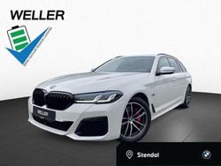 Alpinweiss (weiß) Gebraucht 2022 BMW 530e Shadowline Kombi | 34.950 € (Etwas zu teuer)