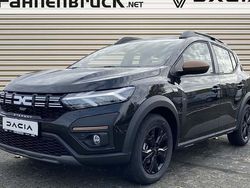 Schwarz Neu 2025 Dacia Sandero Extreme Kleinwagen | 22.430 € (Etwas zu teuer)