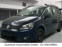 Blau Gebraucht 2011 VW Touran Trendline Van / Kleinbus | 9.200 € (Fairer Preis)