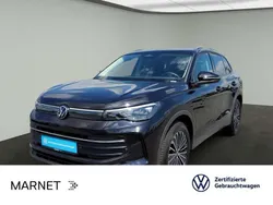 Deep black perleffekt Gebraucht 2024 VW Tiguan Life SUV | 35.690 € (Guter Preis)