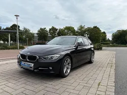 Schwarz Gebraucht 2013 BMW 328 Sport Line Kombi | 16.600 € (Fairer Preis)