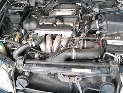 Schwarz Gebraucht 2001 Volvo V40 Kombi | 2.200 €