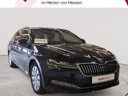 Plumblau metallic Gebraucht 2021 Skoda Superb Style Kombi | 24.290 € (Fairer Preis)