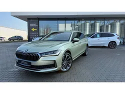 Beige Neu 2024 Skoda Superb LAURIN & KLEMENT Kombi | 47.900 € (Fairer Preis)