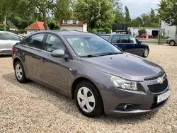 Schwarz Gebraucht 2011 Chevrolet Cruze Limousine | 4.900 € (Fairer Preis)