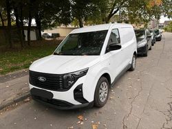 Weiß Gebraucht 2023 Ford Transit Van / Kleinbus | 12.000 €