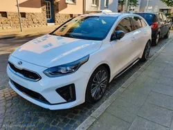 Weiß Gebraucht 2019 Kia ProCeed GT-Line Kleinwagen | 21.000 € (Fairer Preis)