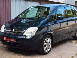 Grün Gebraucht 2005 Opel Meriva Edition Van / Kleinbus | 1.990 € (Guter Preis)