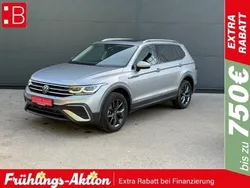 Silber Gebraucht 2023 VW Tiguan Allspace Sound SUV | 44.650 € (Etwas zu teuer)