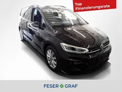 Deep black perleffekt Gebraucht 2024 VW Touran Highline Van / Kleinbus | 36.440 € (Fairer Preis)