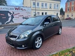 Grau Gebraucht 2008 Toyota Corolla Verso Van / Kleinbus | 3.990 € (Fairer Preis)