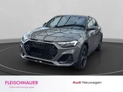 Grau Neu 2025 Audi A1 Advanced Kleinwagen | 34.990 € (Fairer Preis)
